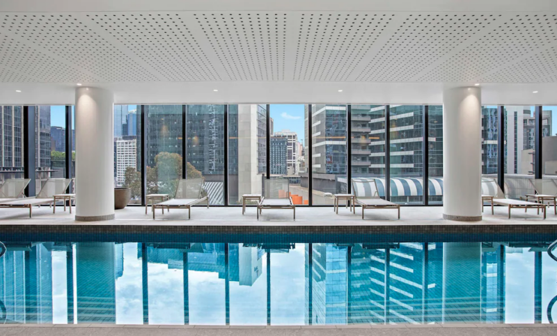 Adina Apartment Hotel Melbourne exterior view