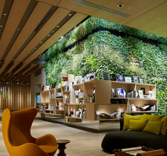 Mitsui Garden Hotel Kashiwanoha Chiba exterior with contemporary design and landscaped surroundings.